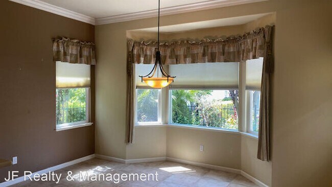 Foto del edificio - 2 br, 2.5 bath House - 1347 Mc Prince Ln