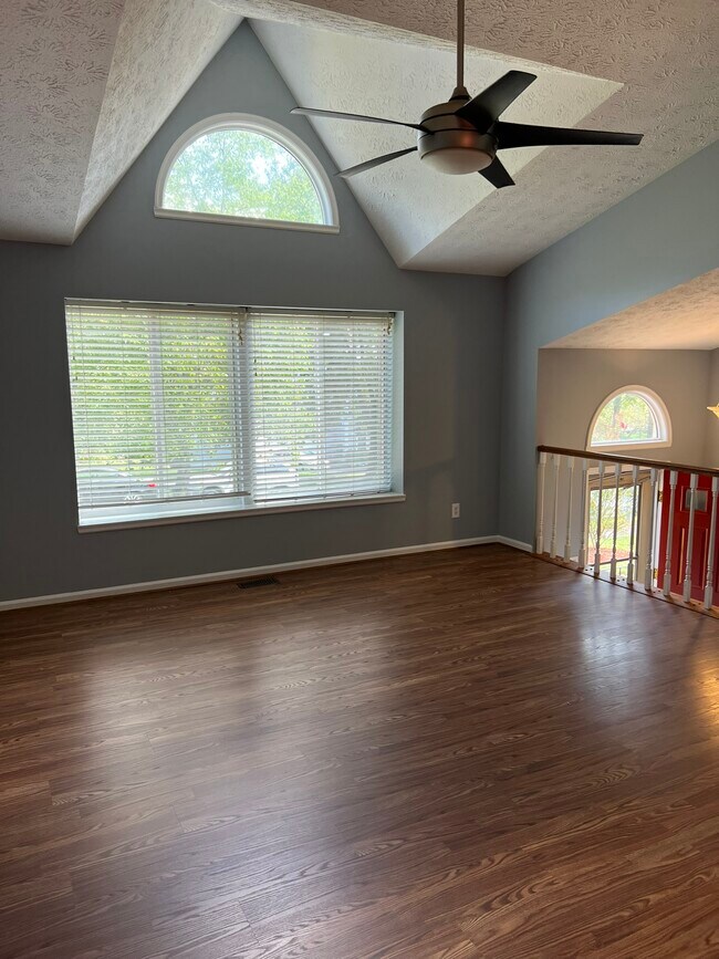 Building Photo - 13514 Steeplechase Dr