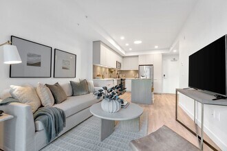 Building Photo - 2515 Hackett Crescent