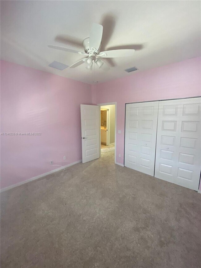 Foto del edificio - 1320 Pioneer Way
