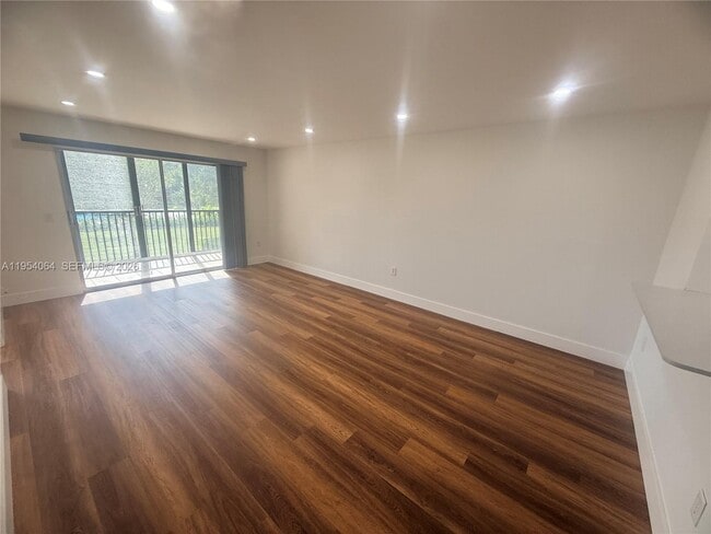 Building Photo - 12650 SW 15th St