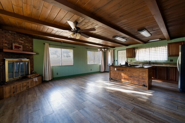 Building Photo - 16521 Mil Potrero Hwy