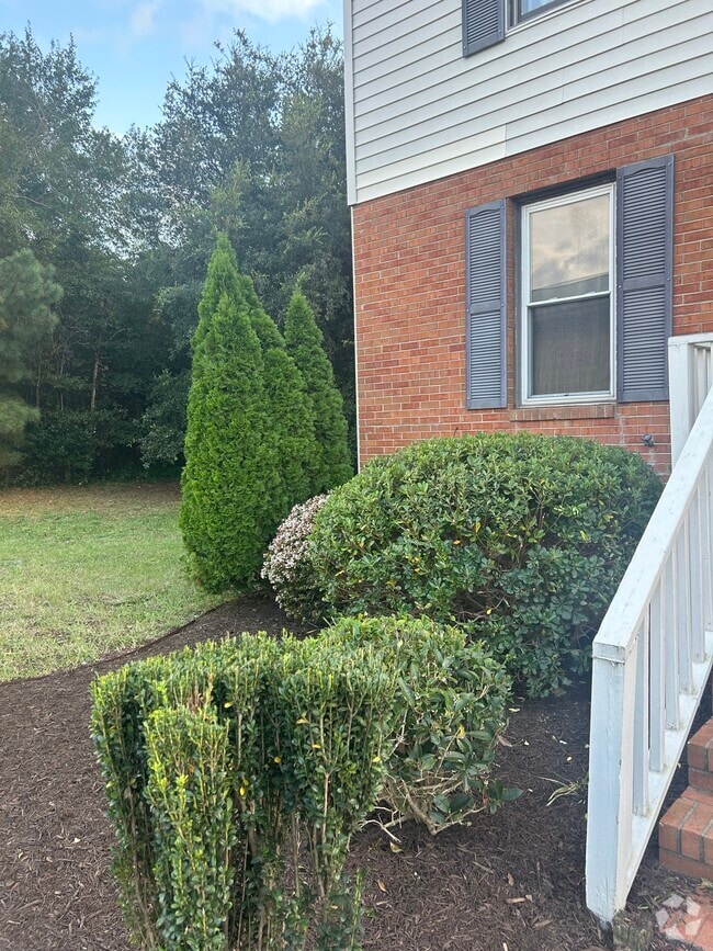 Building Photo - 4026 Calvary Rd