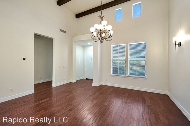 Building Photo - 4 br, 3.5 bath House - 9209 E. Desert Arroyos