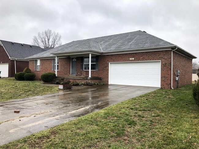 Building Photo - 576 Circle Valley Dr