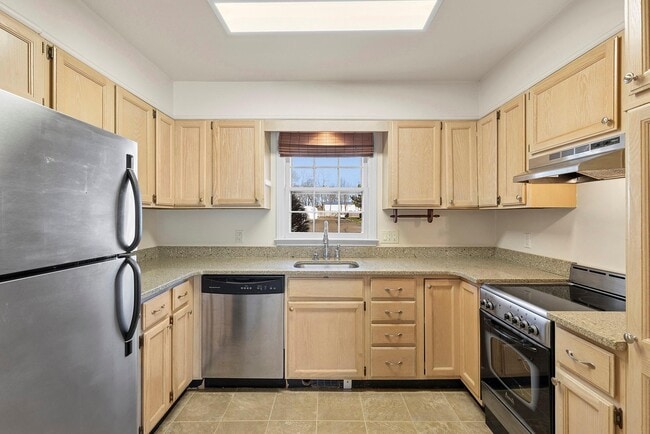 Building Photo - 55075 NY-25