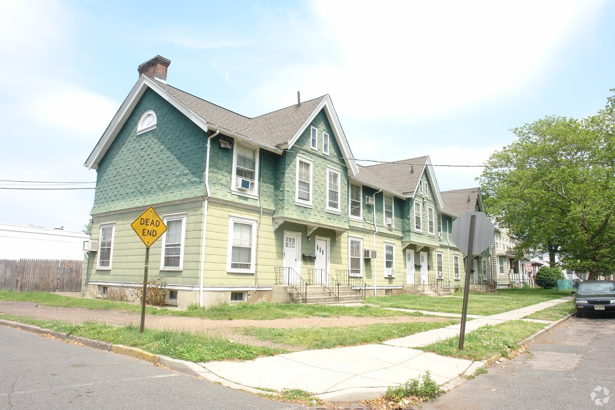 Primary Photo - 158-168 William St