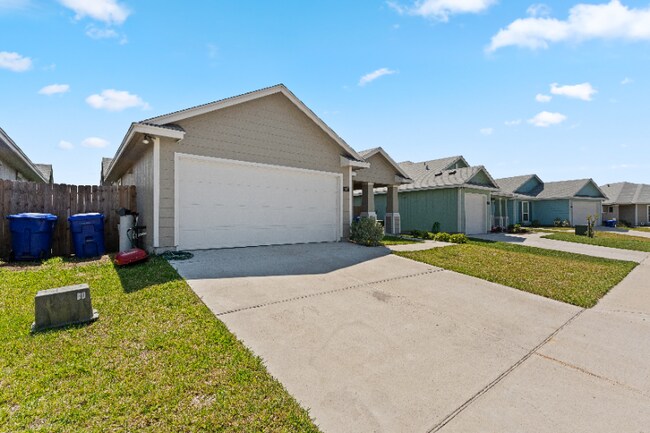 Building Photo - 6917 Witts Way
