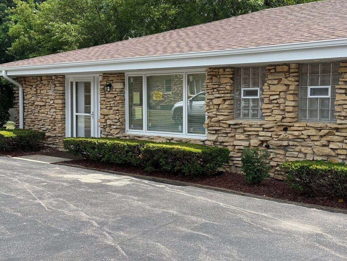 Foto principal - 532 West St