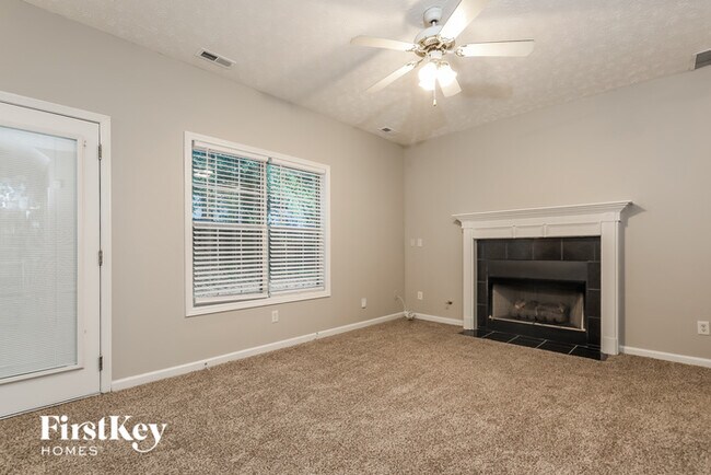 Foto del edificio - 7525 Coddington Ct