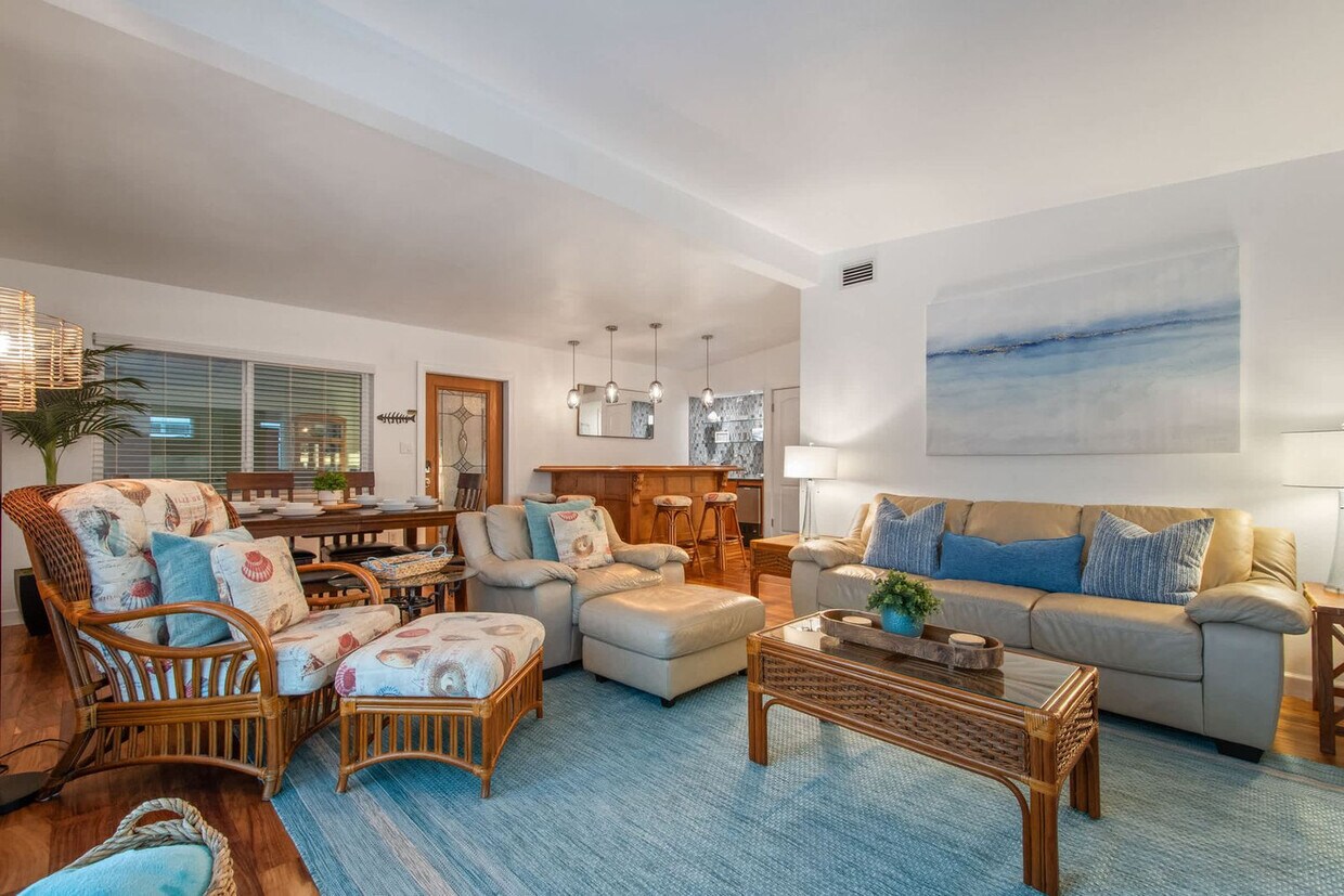 Foto principal - 6912 26th St W