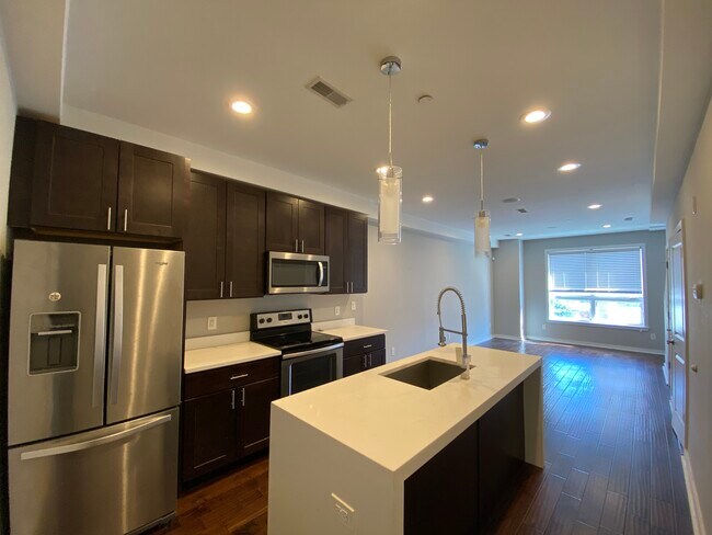 Foto del edificio - 1744 N Marshall St