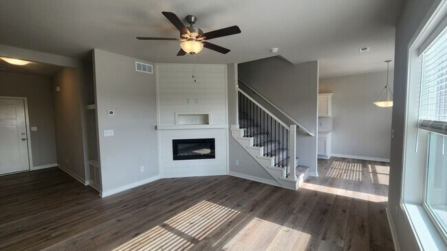 Building Photo - 4020 NE Timber Ln