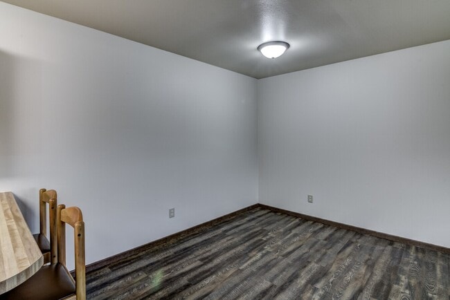 Building Photo - Hamilton Square Apartments