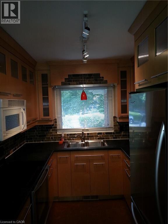 Building Photo - 22 Westaway Pl