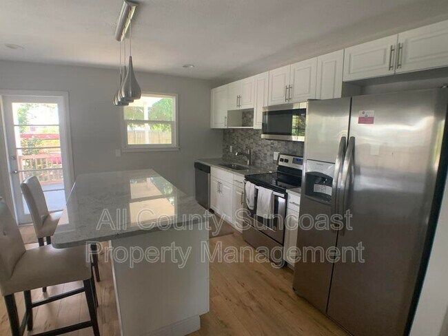 Foto del edificio - 6156 2nd Ave N