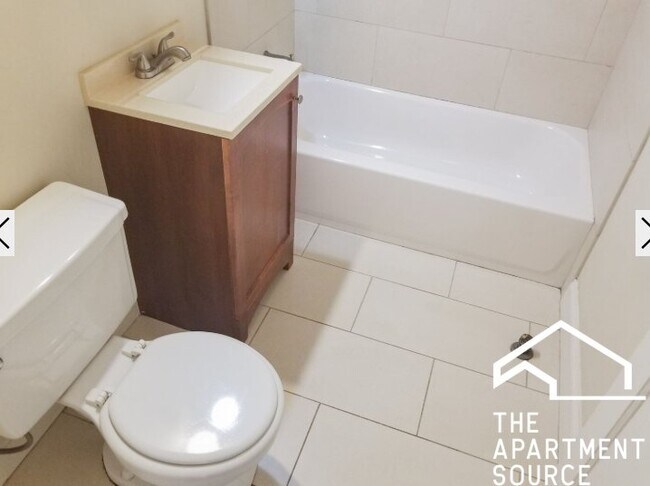 Foto del edificio - 4721 N Leavitt St