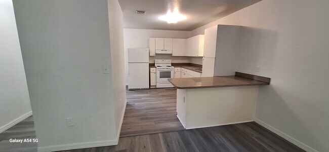 Building Photo - 674 NW 46th St