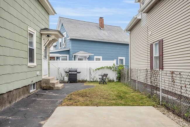 Building Photo - 41 West St