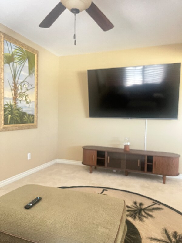 Foto del edificio - 8418 Lourenco Ln