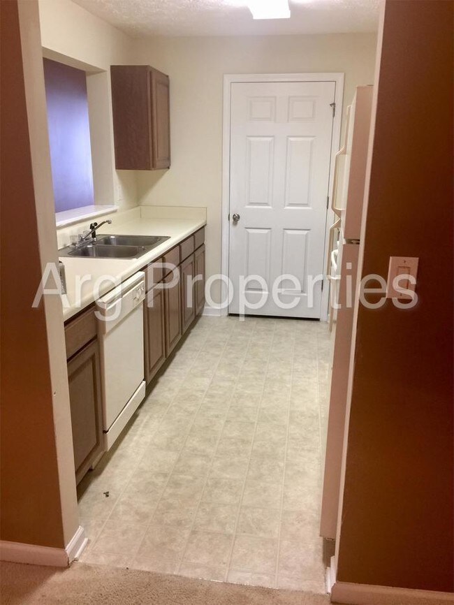 Building Photo - 12201 Waldrop Pl