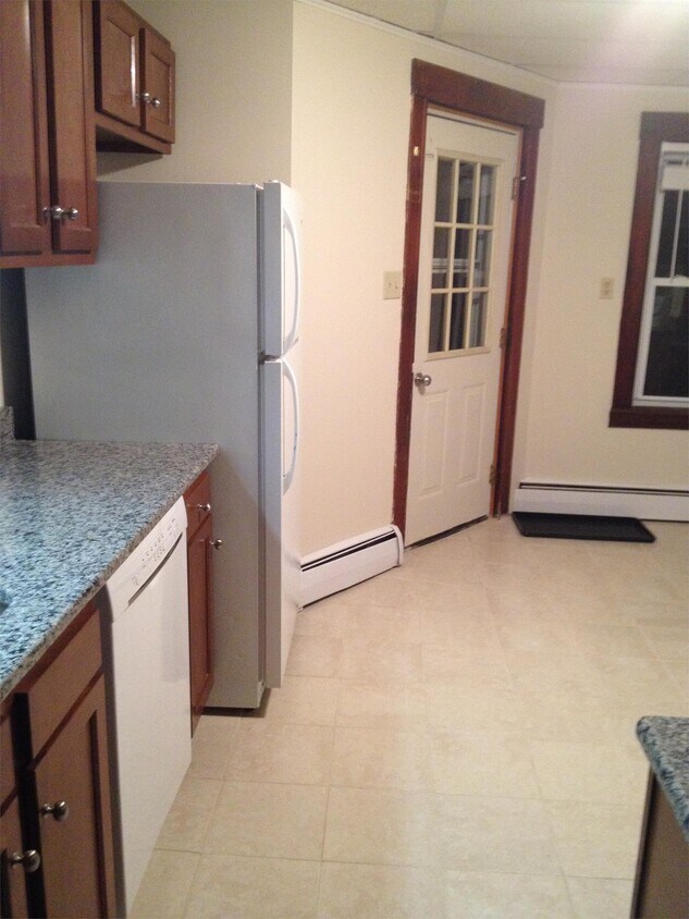 Foto principal - 2210 Providence Rd
