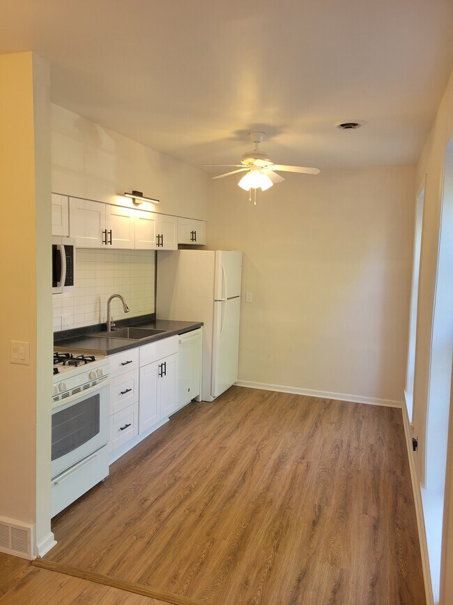 Kitchen - 78 Prospect Ave