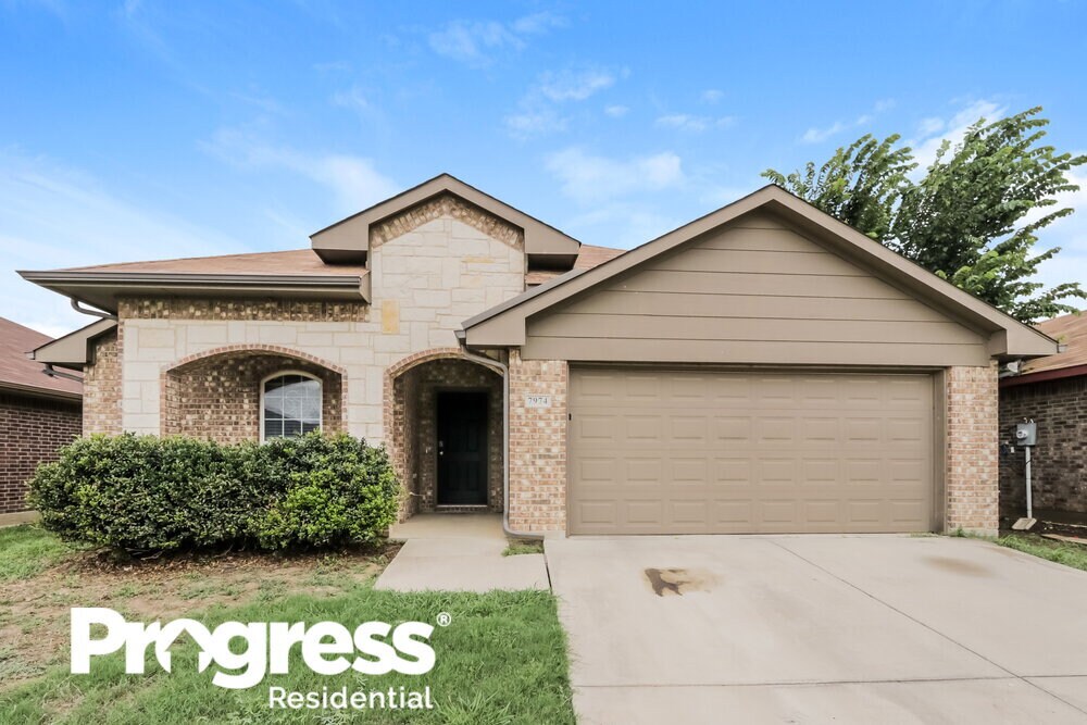 7974 Los Alamitos Ln, Fort Worth, TX 76140 House Rental in Fort Worth