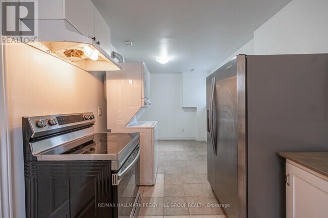 Photo du bâtiment - 32 54th St S