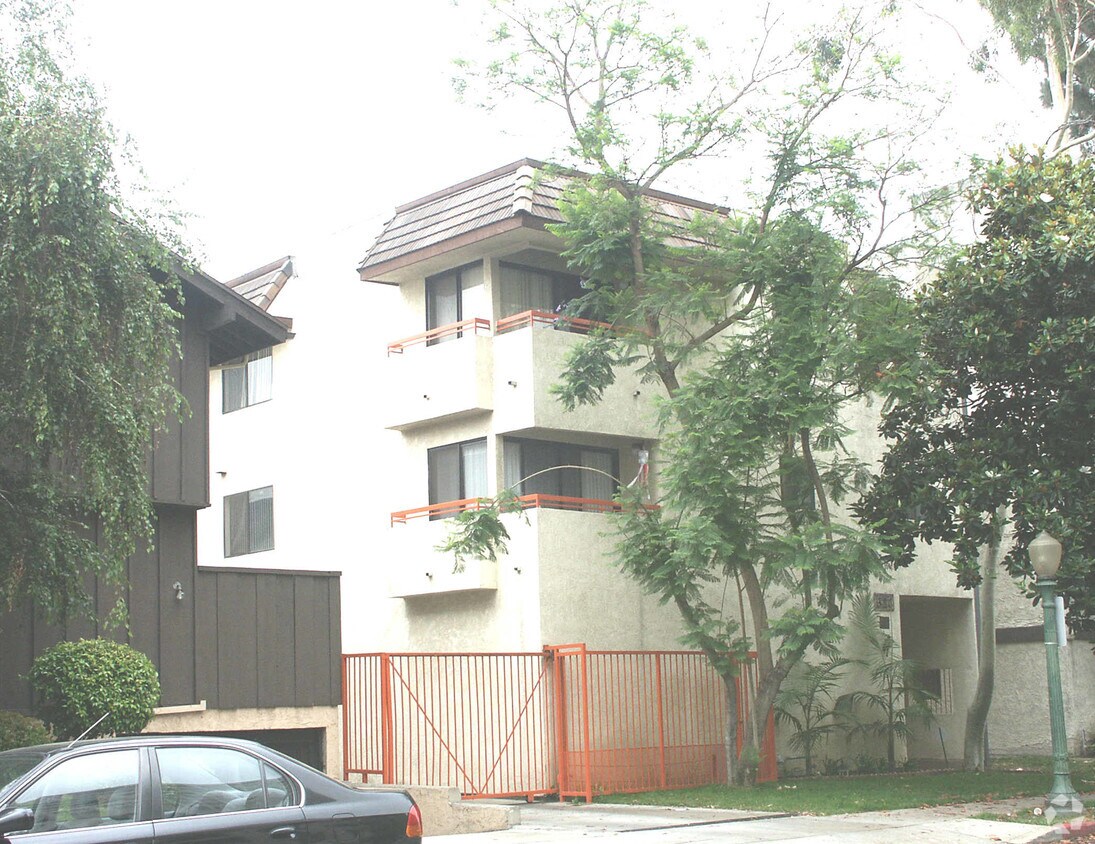 Foto del edificio - 520 N Maryland Ave