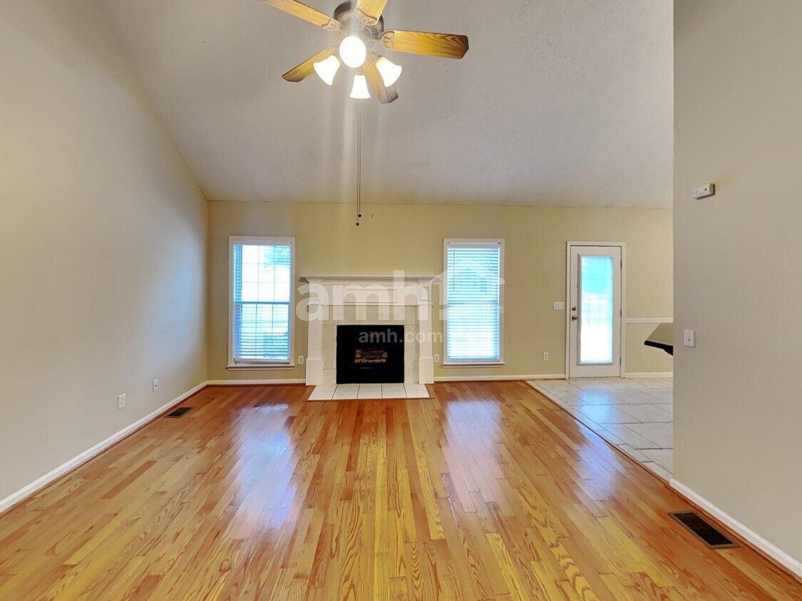 Foto principal - 315 Thetahill Rd