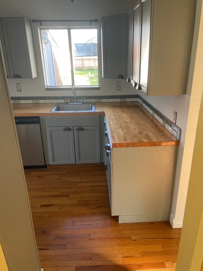 Kitchen with butcher block counter - 2816 SE 133rd Ave