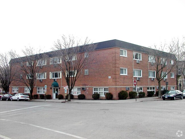 Foto del edificio - 800 Custer Ave