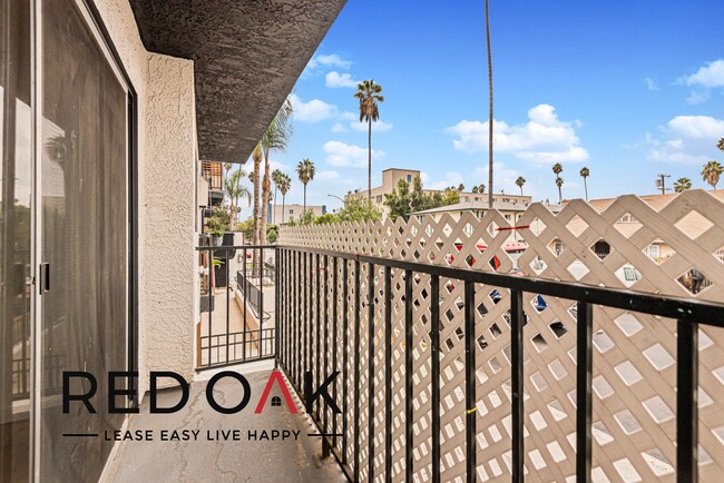 Foto del edificio - 1 Month Free Move In Special, Don't Miss O...