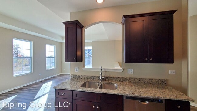 Foto del edificio - 3 br, 3 bath House - 326 Timber Ridge Ct