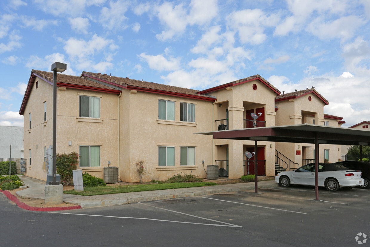 Sherwood Pointe Apartments Apartments in Madera, CA