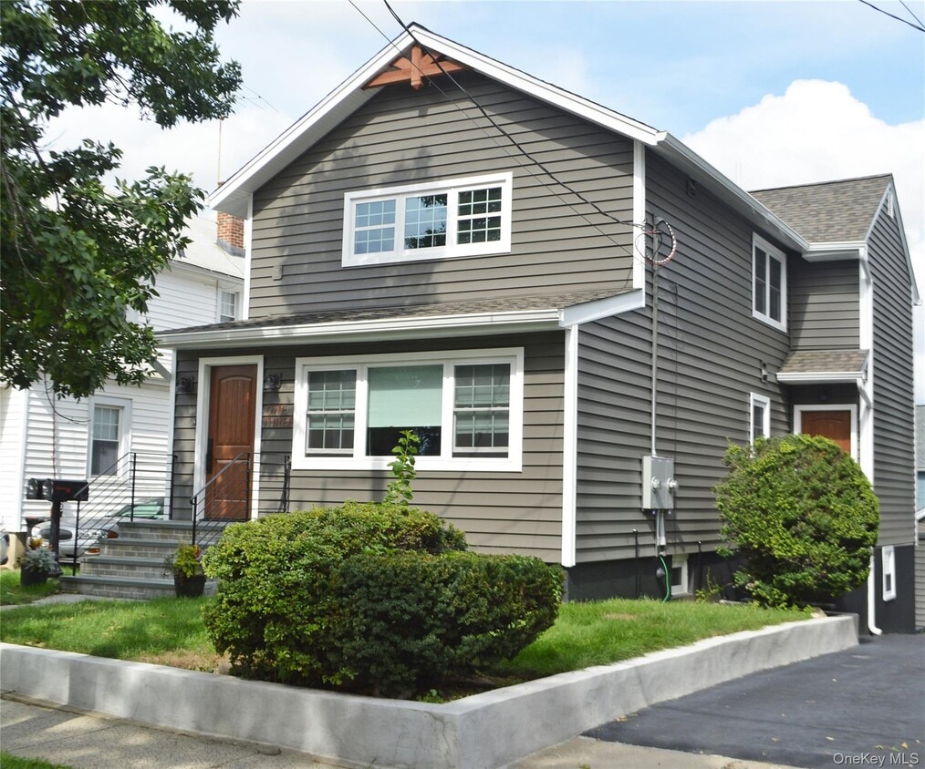 Foto principal - 13 Flower Hill Pl
