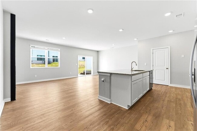 Photo - 1905 Westwind St Townhome