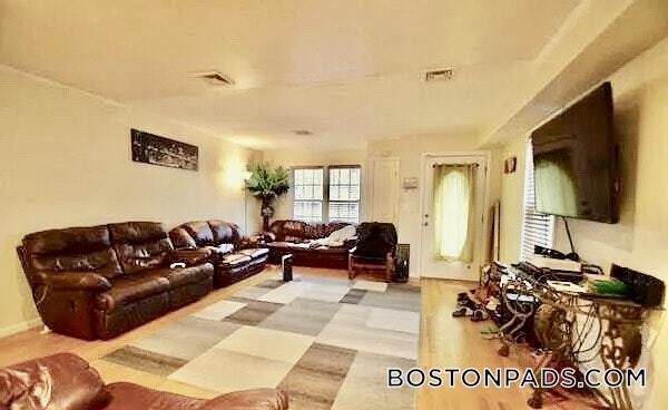 Foto del edificio - 6 Harleston St