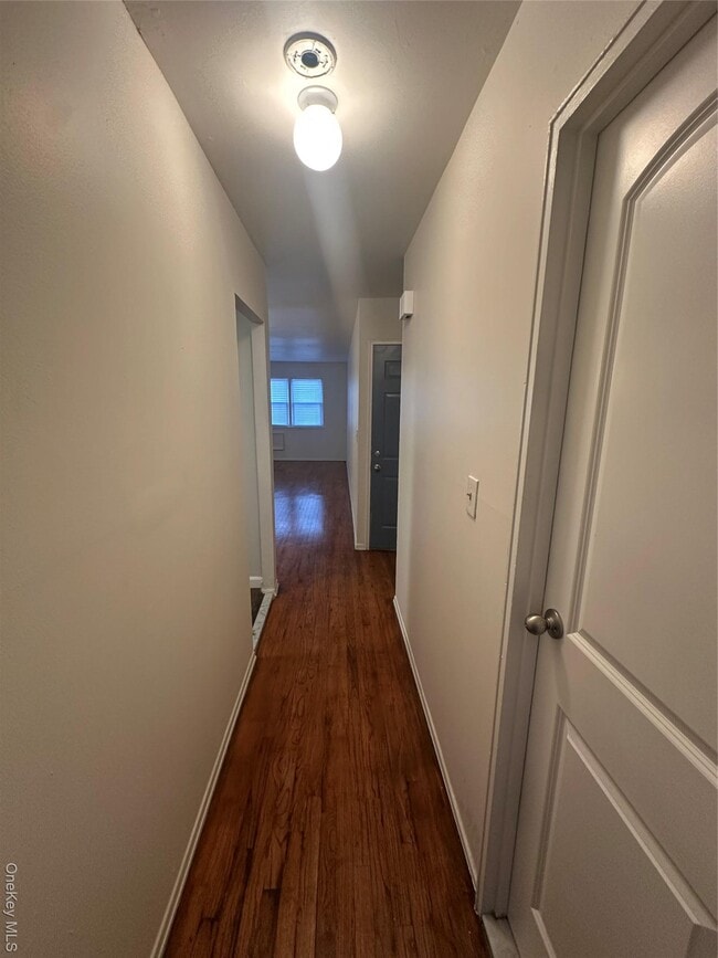 Building Photo - 901 Cleveland St