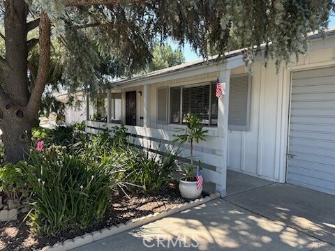 Primary Photo - 29033 Thornhill Dr