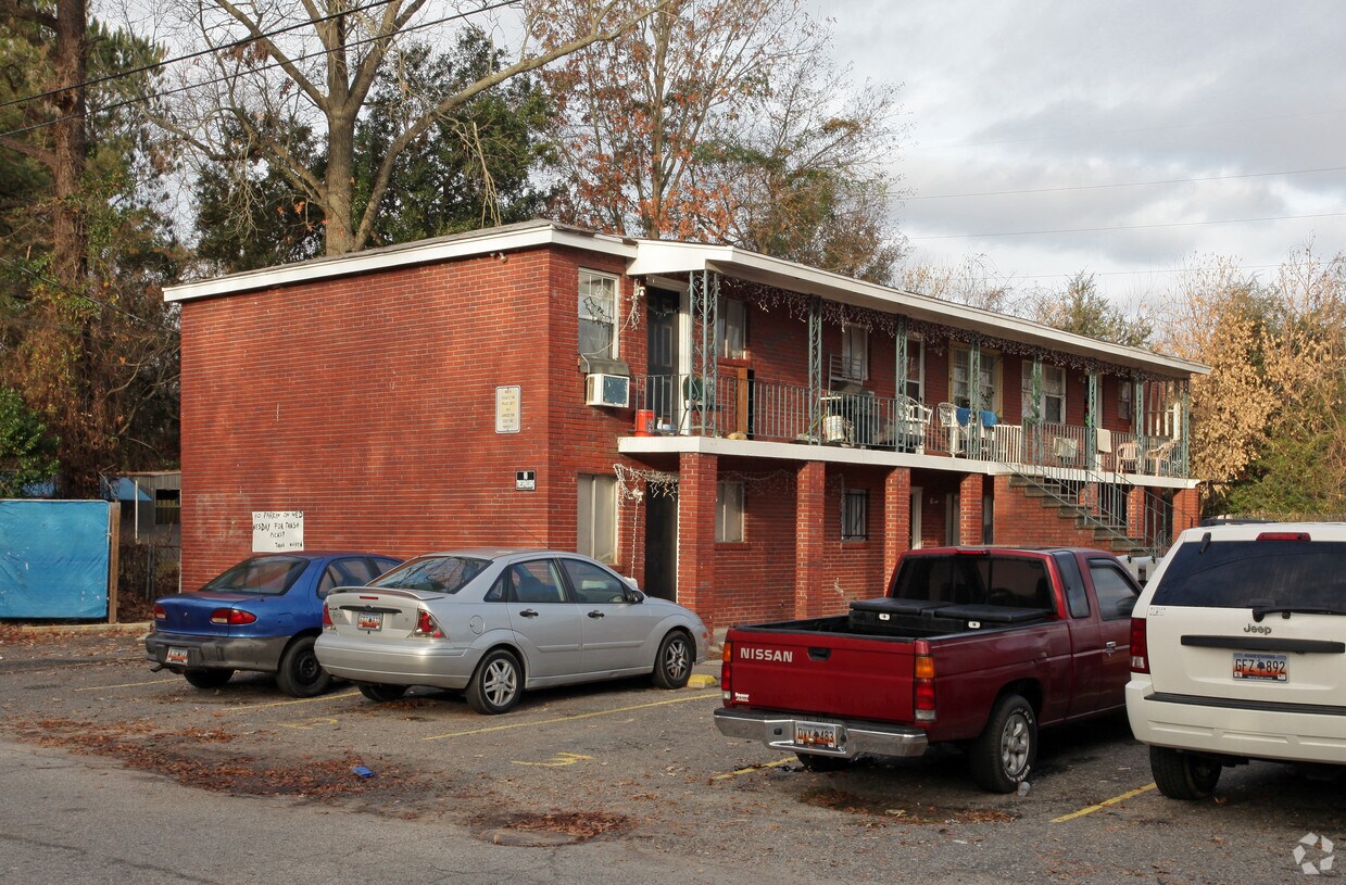 Primary Photo - 2226-2230 Russelldale Ave