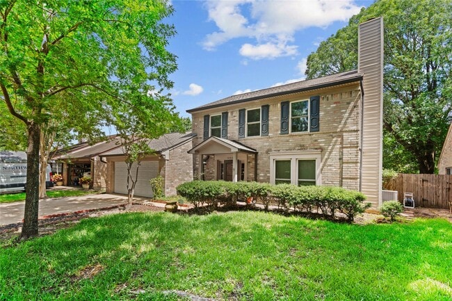 Building Photo - 12318 Yearling Dr