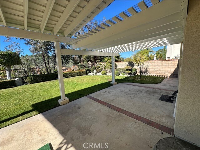 Foto del edificio - 789 Newbury Way