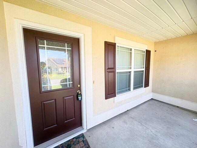 Foto del edificio - 10 Broadland Cir