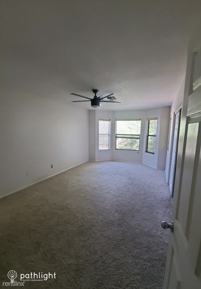 Foto del edificio - 3 br, 2.5 bath House - 818 Sack Drive UNIT
