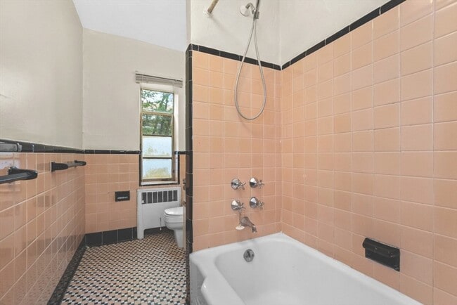 Foto del edificio - 40 Stetson St