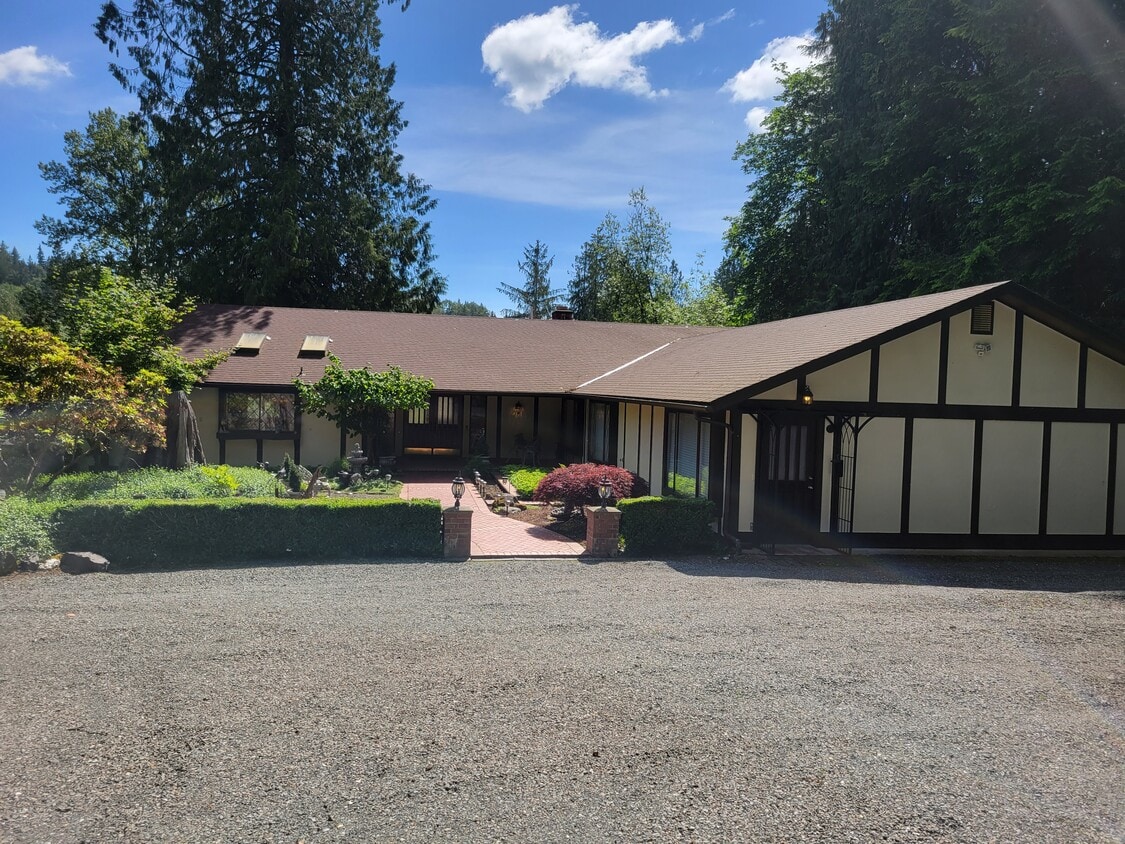 17114 208th Ave NE, Woodinville, WA 98077 House Rental in Woodinville