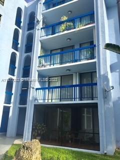 Foto del edificio - 9460 Fontainebleau Blvd