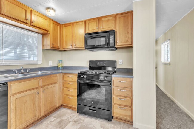 Foto del edificio - 3 BR/1BA | Mobile Home |2+ Acres